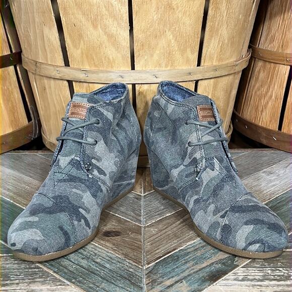 Toms Washed Camo Canvas Desert Wedge Green Gray Ankle Boots Bootie Women Size 10 - Picture 7 of 12